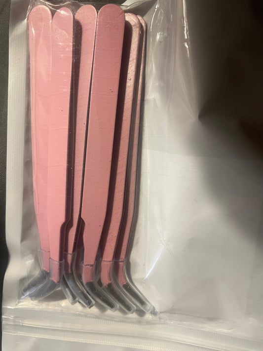Pink tweezers